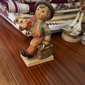 Goebel Hummel Merry Wanderer TM5 Figurine Boy with Bag and Umbrella